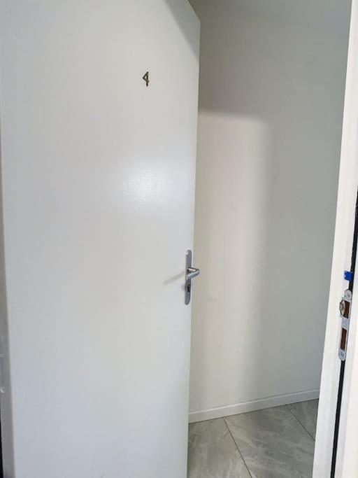 Superbe Studio Hyper Centre Tout Equipe Wifi Netflix 2Pers Amiens Dış mekan fotoğraf