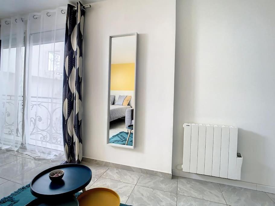 Superbe Studio Hyper Centre Tout Equipe Wifi Netflix 2Pers Amiens Dış mekan fotoğraf